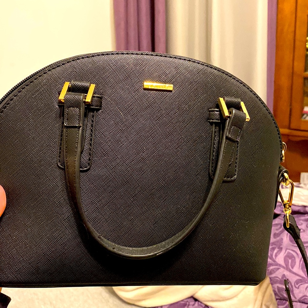 Black, satchel purse used twice